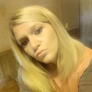 Meet your Posher, Mallory